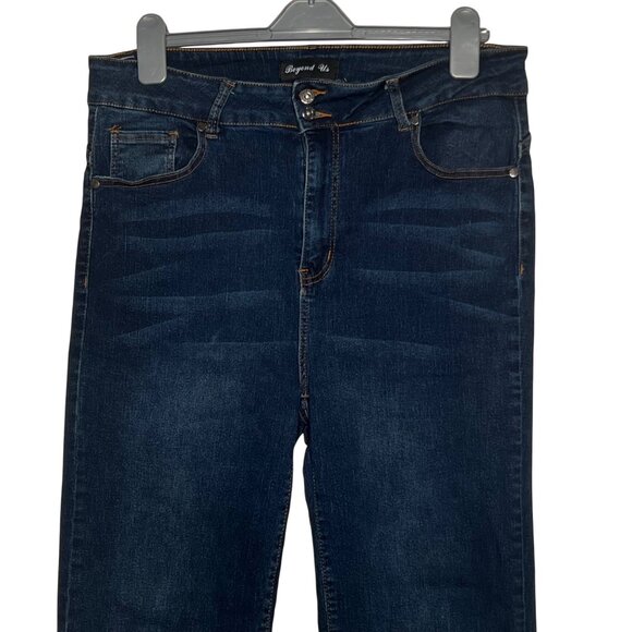 Beyond Us Women Size 22 Dark Wash Stretch High Rise Soft Denim Jeans Comfortable - Picture 1 of 13